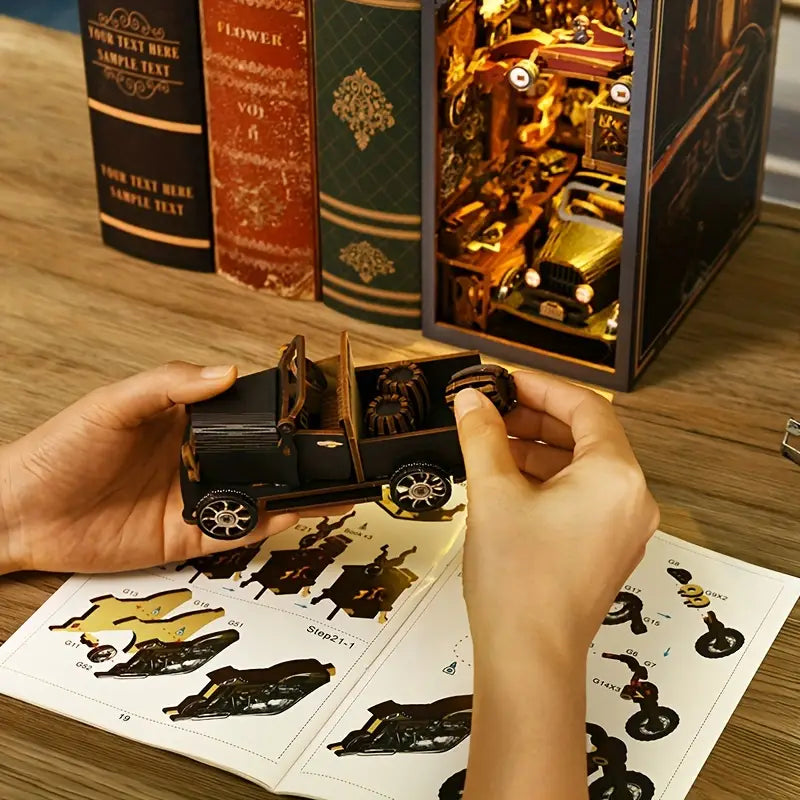 Car Players Book Nook™